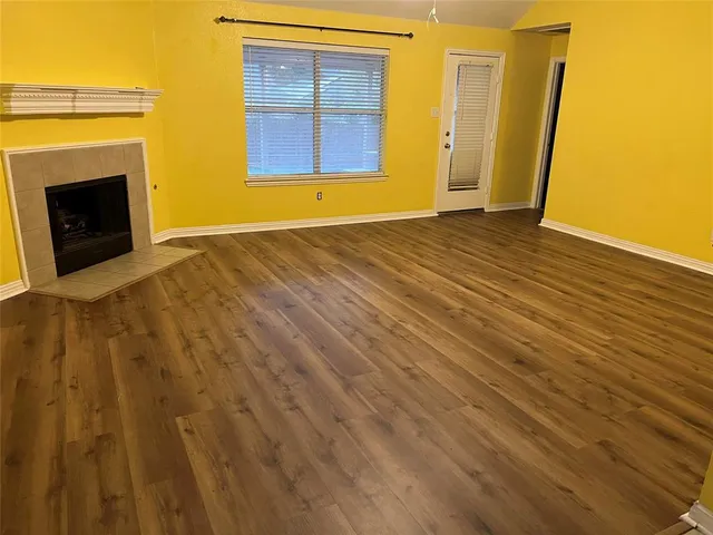 $2,600 | 402 Calvary Drive, Euless, TX 76040