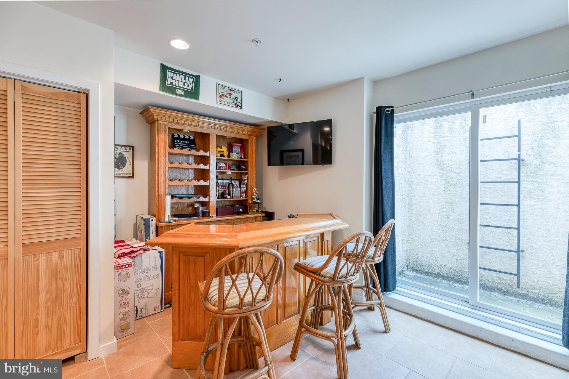 1346 South 17th Street Philadelphia, PA 19146 - Photo 33 of 41