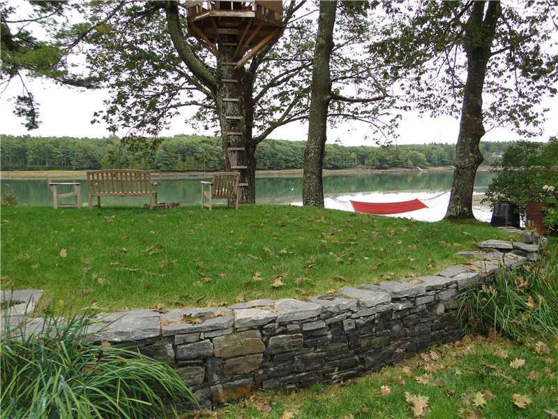 142 Hildreth Road Harpswell, ME 04079 - Photo 6 of 19 Yard/Garden. Well landscaped yard...