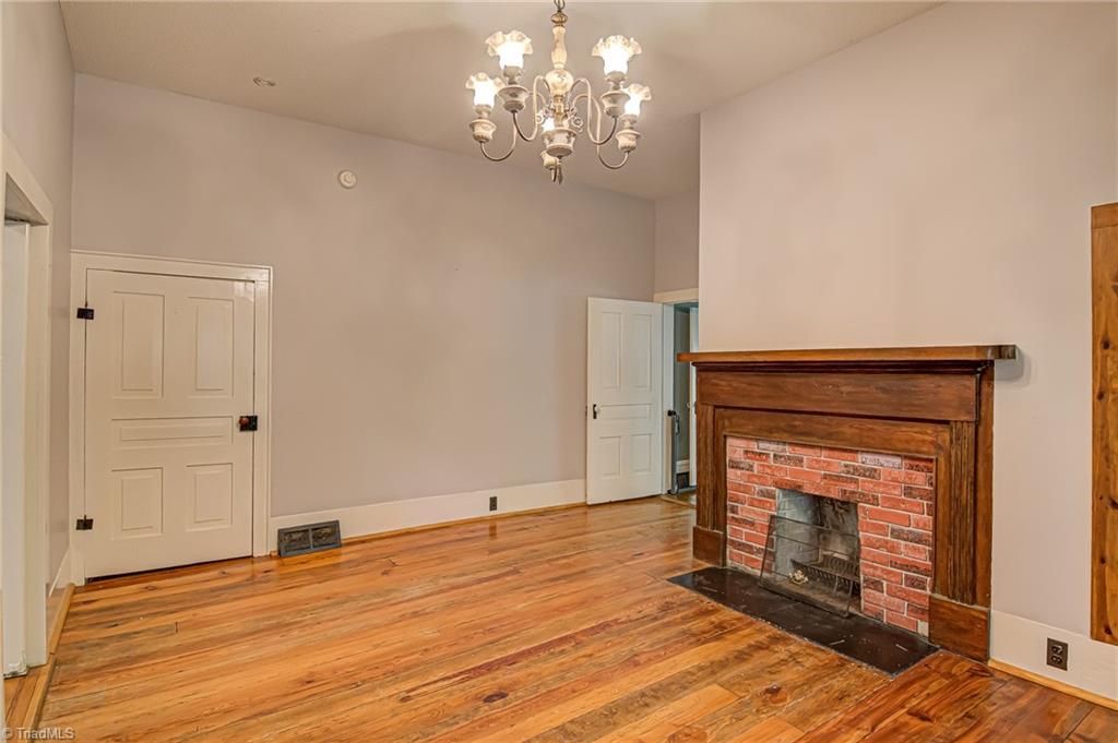 3471 Transou Road Pfafftown, NC 27040 - Photo 11 of 21 Dining Room