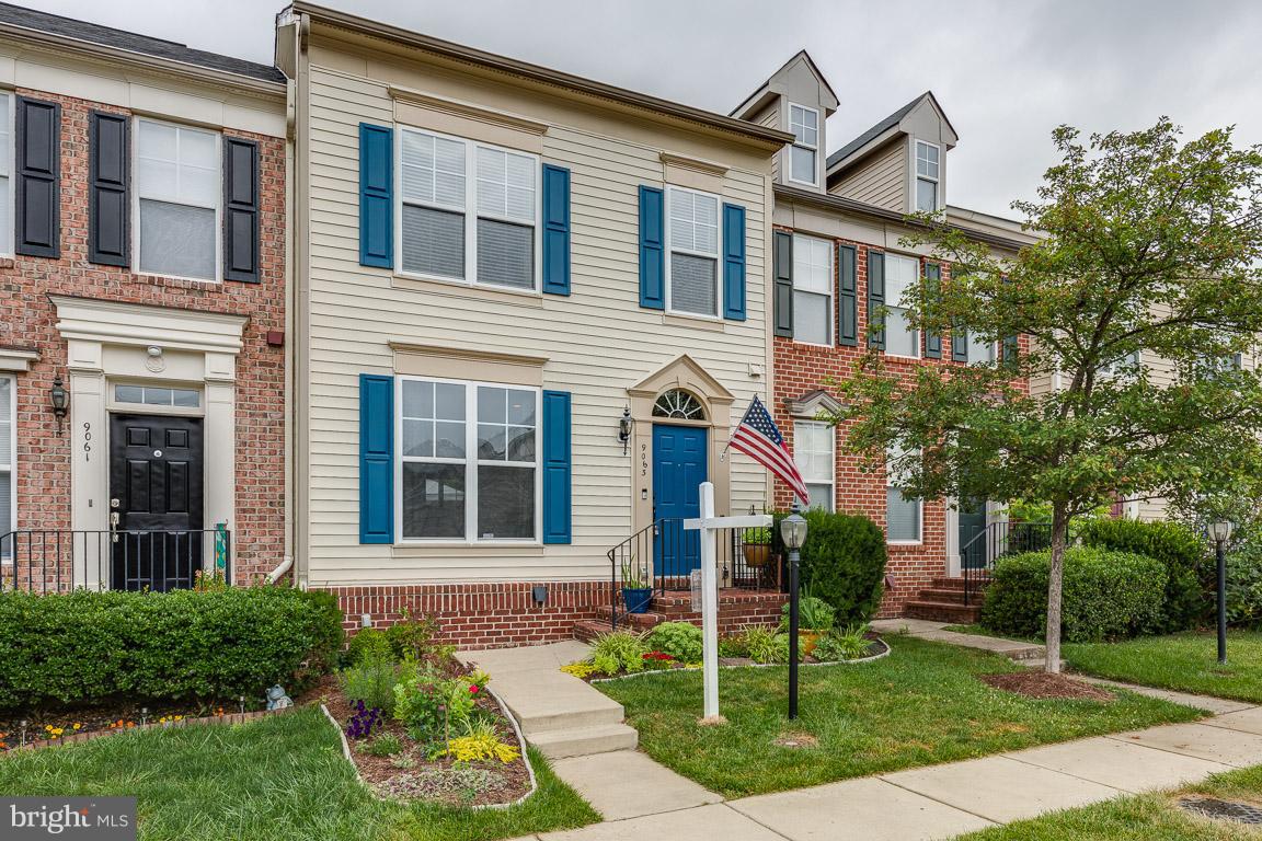 9063 Ribbon Falls Loop Bristow, VA 20136 - Photo 2 of 30 Exterior (Front)