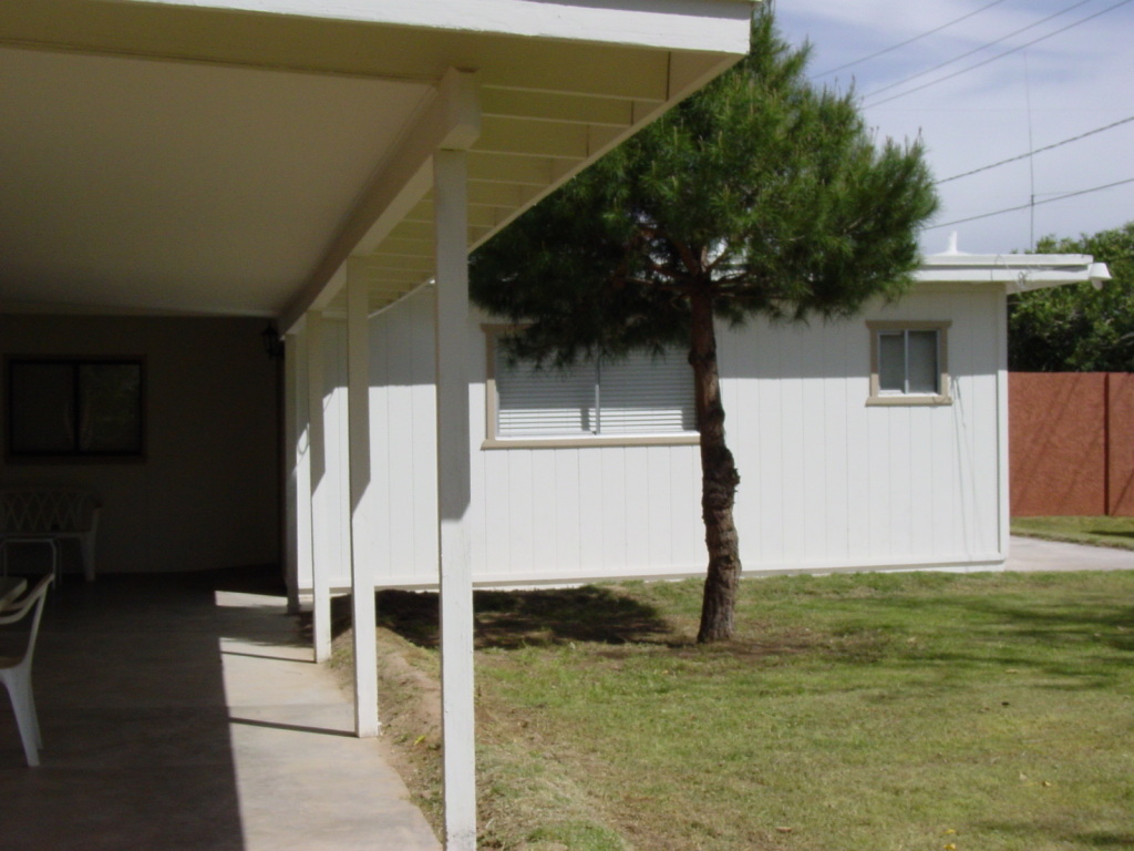 4327 East Coronado Road Phoenix, AZ 85008 - Photo 11 of 12 Guest Quarters