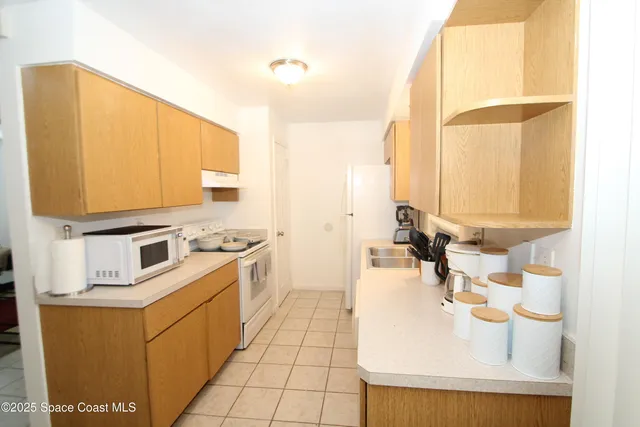 $1,975 | 1040 Hosbine Street Southeast, Palm Bay, FL 32909