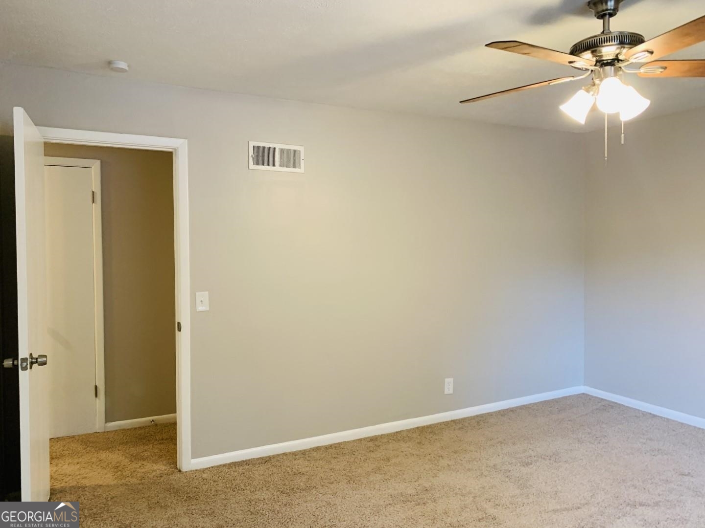 1069 Laurel Lane Northwest, Unit B Conyers, GA 30012 - Photo 19 of 28