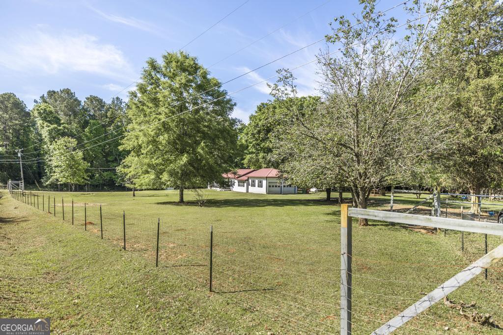 8494 Lower Thomaston Road Lizella, GA 31052 - Photo 32 of 35
