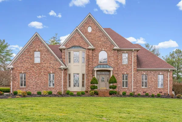 $679,500 | 1312 Shallow Lake Circle, Hopkinsville, KY 42240