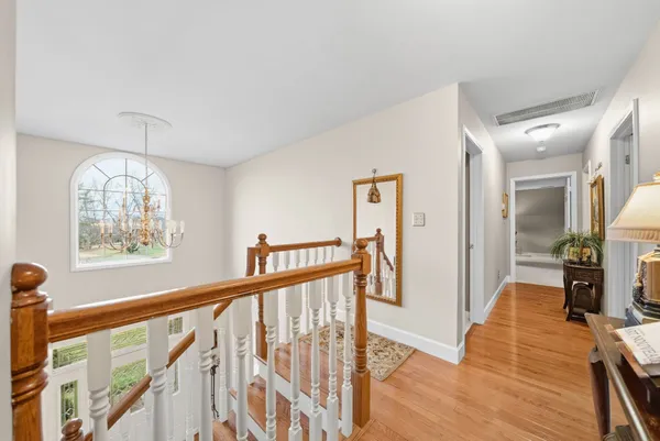 $679,500 | 1312 Shallow Lake Circle, Hopkinsville, KY 42240