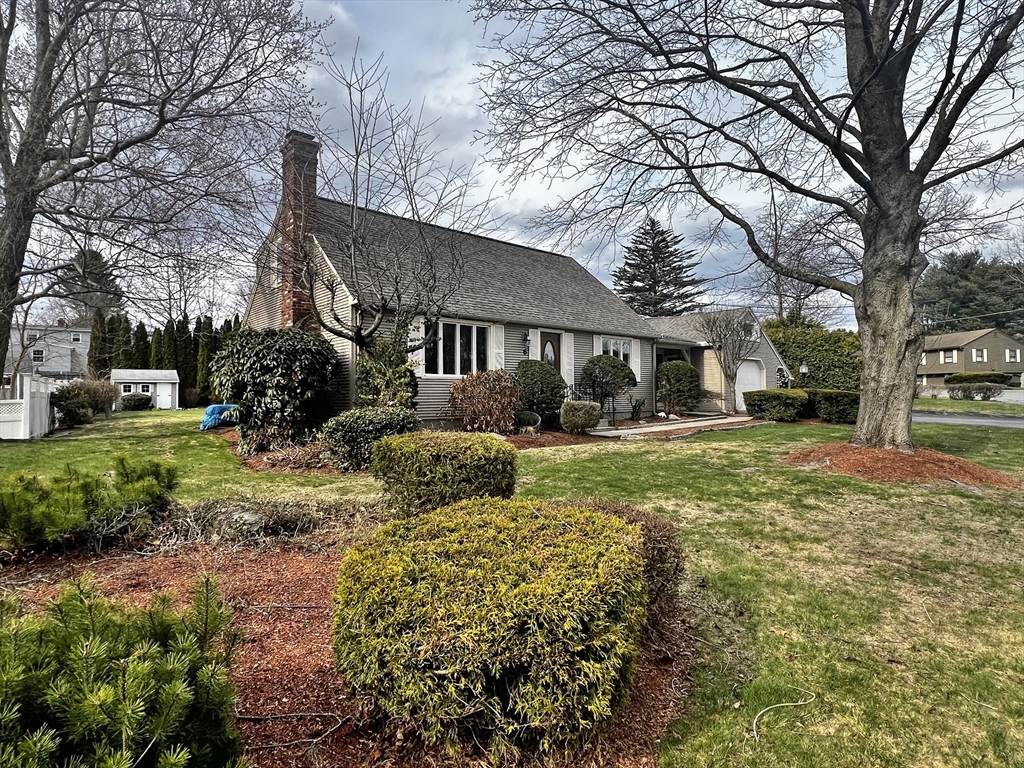 6 Mayfield Road Auburn, MA 01501 - Photo 2 of 30 a front view of a house with a yard