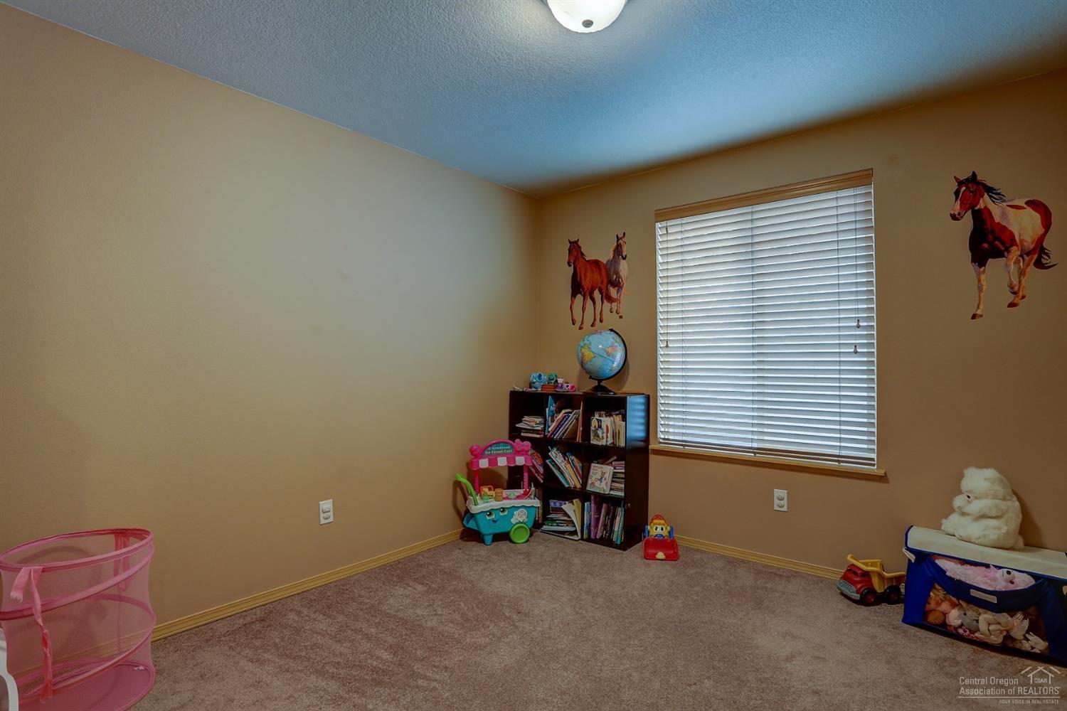 56268 Bufflehead Road Bend, OR 97707 - Photo 16 of 25 Additional Photo