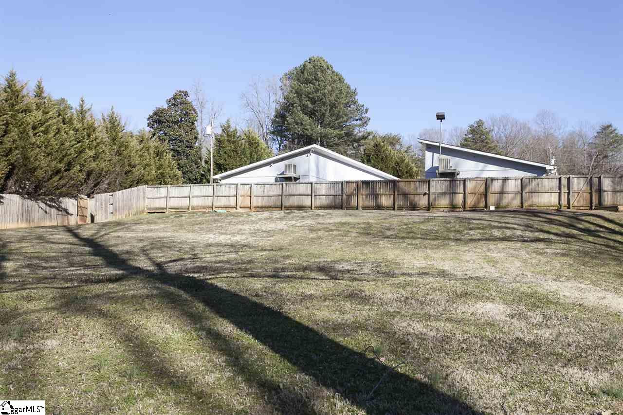 3927 Cripple Creek Road Greer, SC 29651 - Photo 10 of 11
