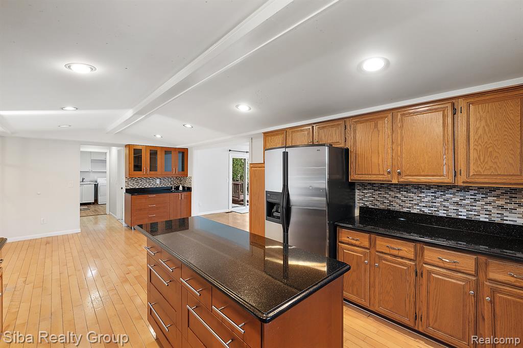 1602 Hillside Lane Rochester Hills, MI 48307 - Photo 32 of 63