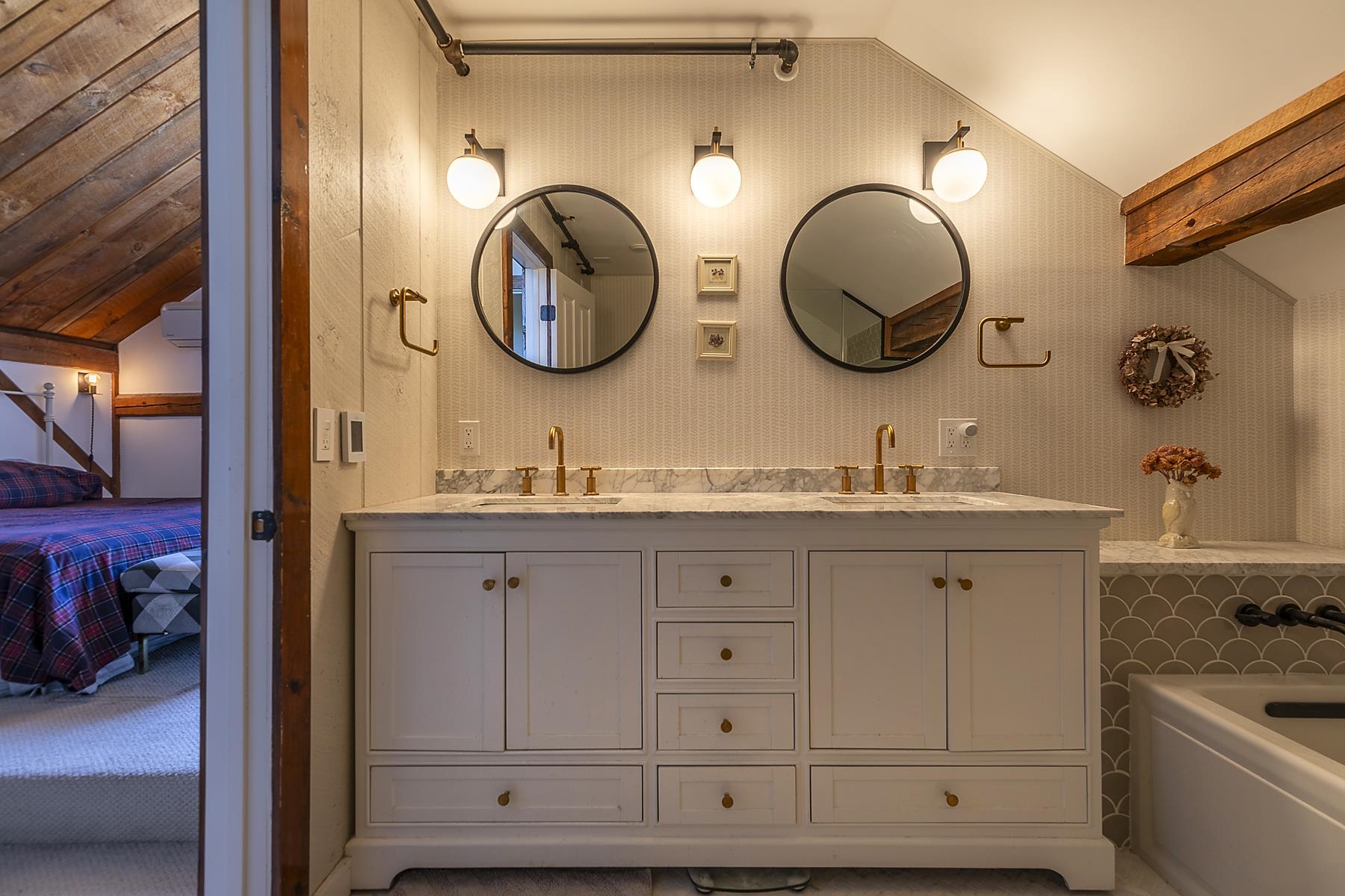 764 Barnumville Road, Unit # 1 Manchester, VT 05255 - Photo 23 of 34 Gallery Image 23