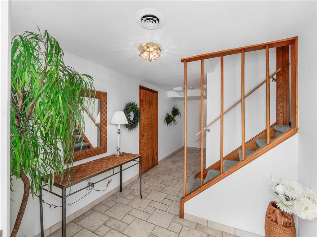 248 West Shaffer Road Aliquippa, PA 15001 - Photo 3 of 35 Gallery Image 3