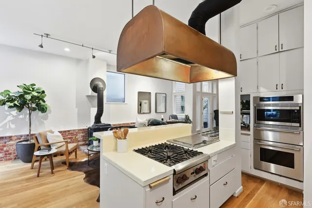 $1,950,000 | 741 Filbert Street, San Francisco, CA 94133