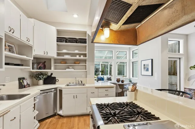 $1,950,000 | 741 Filbert Street, San Francisco, CA 94133