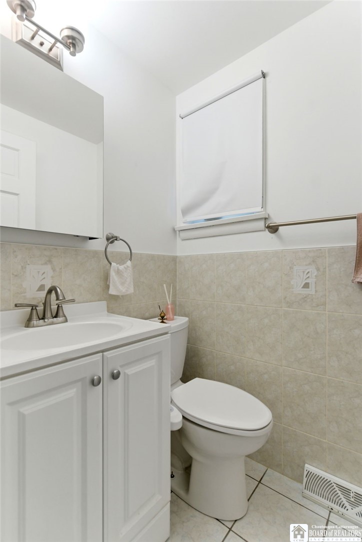 133 Delta Road Amherst, NY 14226 - Photo 15 of 48