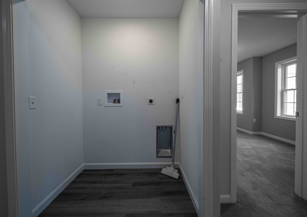 110 Lockhouse Road, Unit I Westfield, MA 01085 - Photo 17 of 21