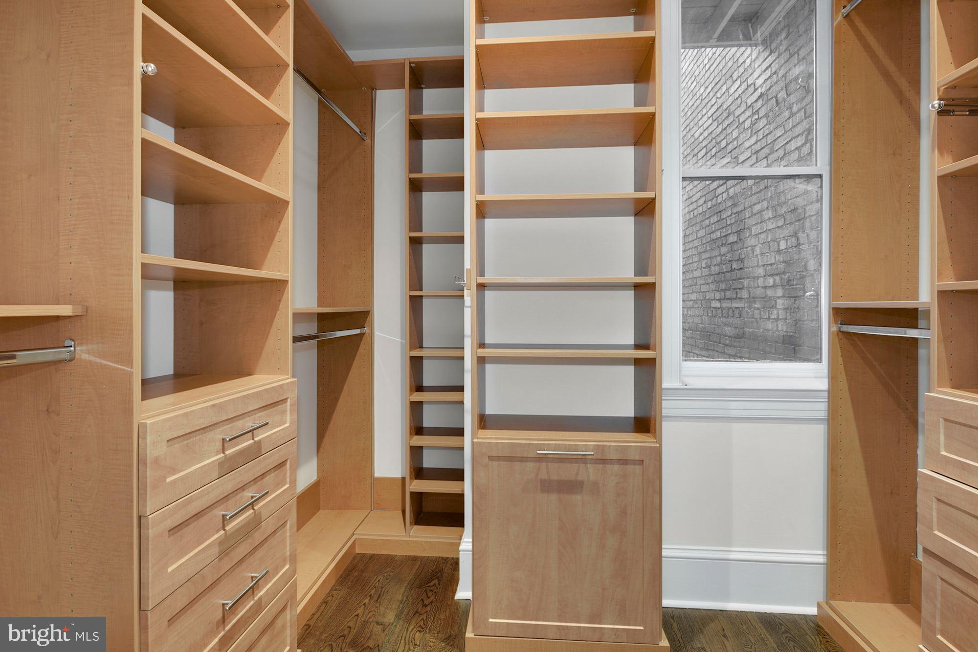 1903 S Street Northwest Washington, DC 20009 - Photo 25 of 46 Owner's Suite