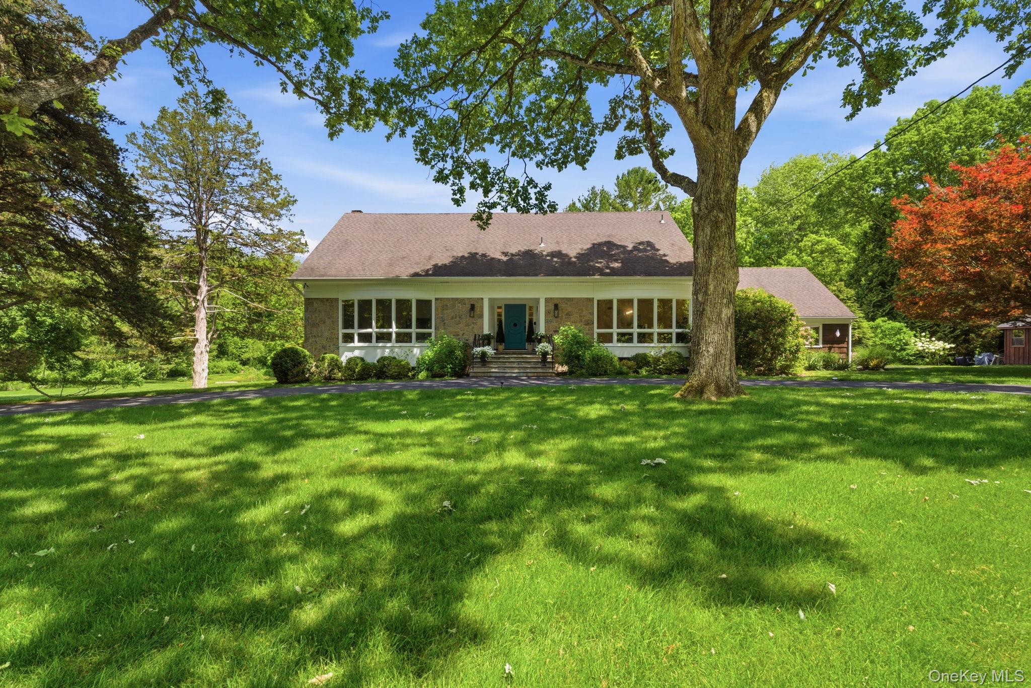41 Pheasant Road Pound Ridge, NY 10576 - Photo 3 of 48