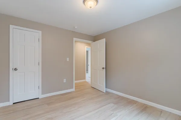 $2,300 | 60 Charles Street, Unit 2, Farmington, NH 03835