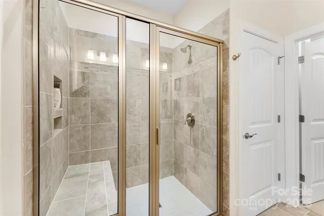 $465,000 | 6172 Raven Rock Drive, Denver, NC 28037