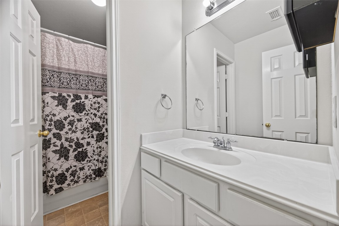 6506 Signal Point Lane Houston, TX 77064 - Photo 17 of 19