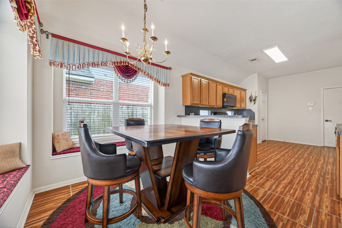 6506 Signal Point Lane Houston, TX 77064 - Photo 6 of 19