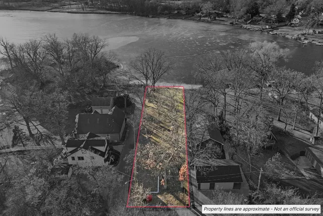 $69,900 | 42028 North East Road, Antioch, IL 60002