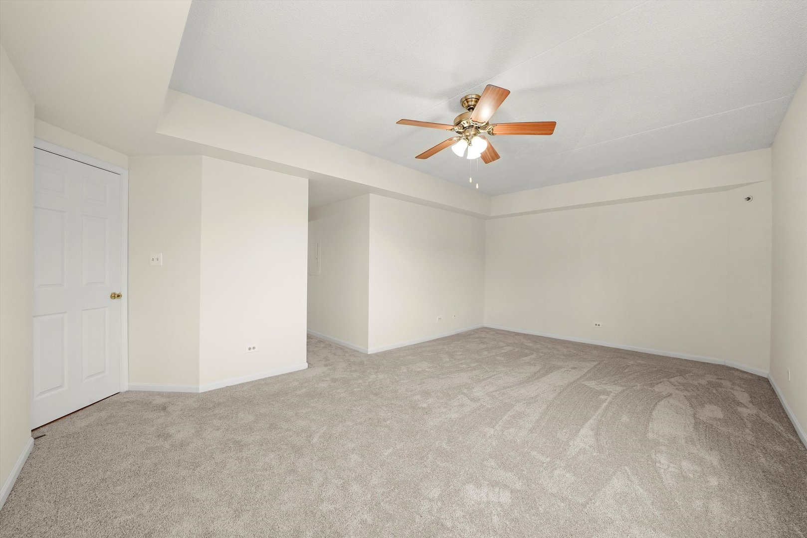 11001 Deblin Lane, Unit 203 Oak Lawn, IL 60453 - Photo 16 of 42