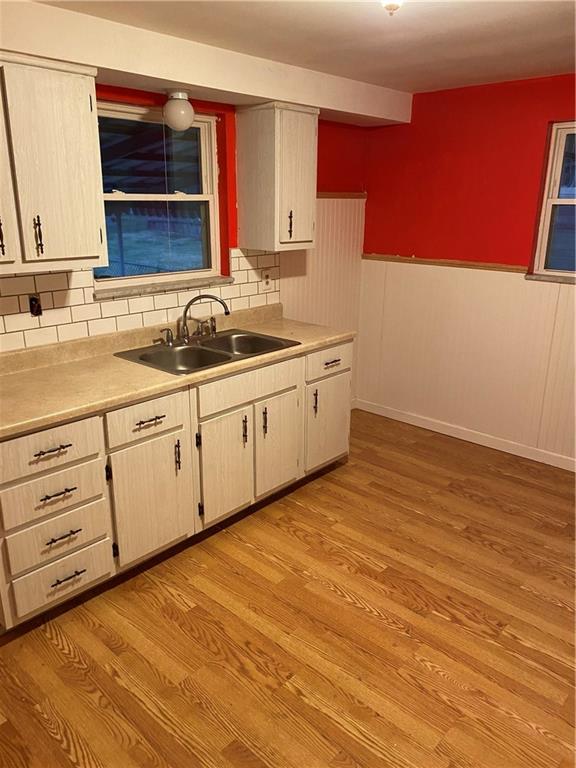 1829 Sundeman Street Pittsburgh, PA 15212 - Photo 4 of 12 Gallery Image 4
