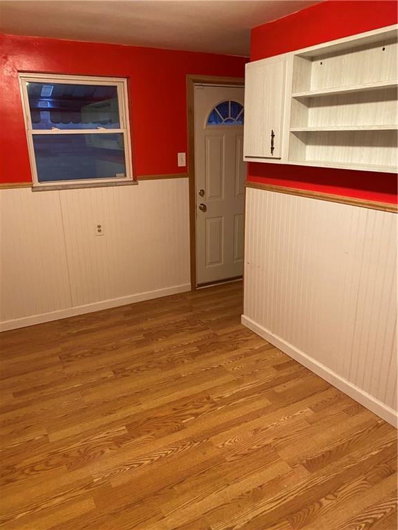 1829 Sundeman Street Pittsburgh, PA 15212 - Photo 5 of 12 Gallery Image 5