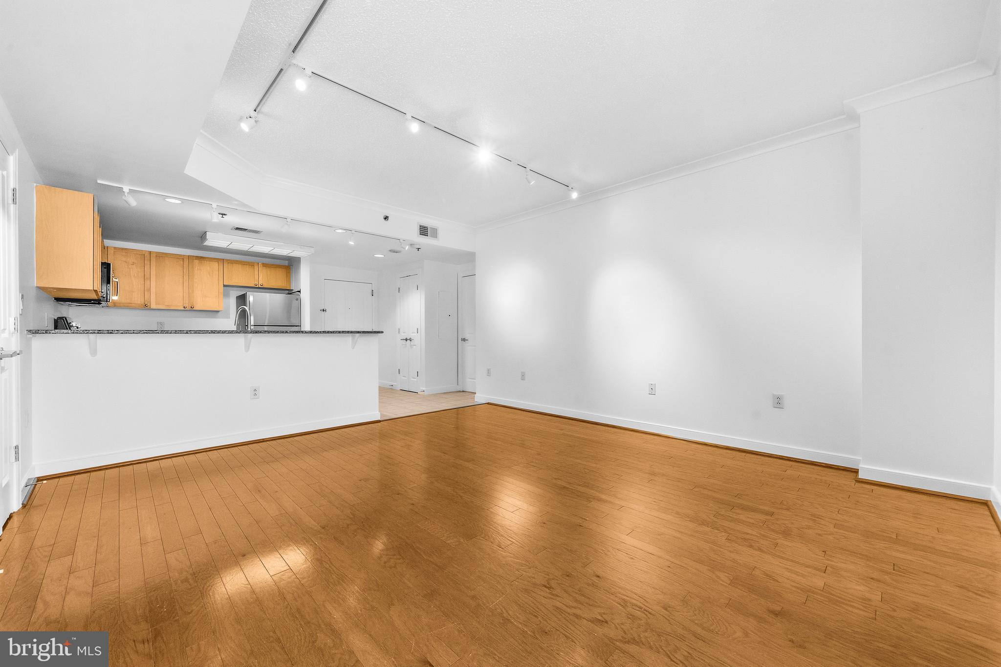 777 7th Street Northwest, Unit 1003 Washington, DC 20001 - Photo 12 of 33