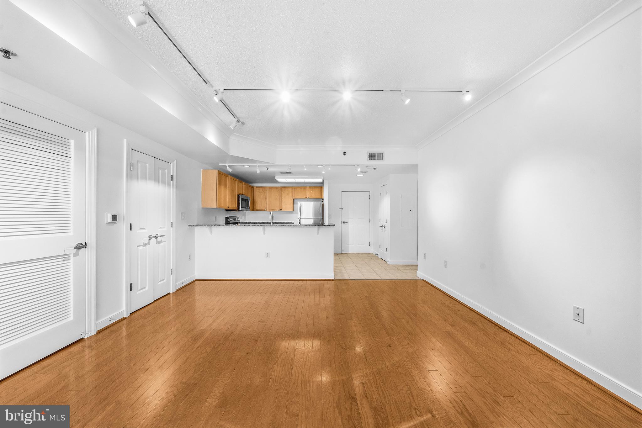 777 7th Street Northwest, Unit 1003 Washington, DC 20001 - Photo 14 of 33