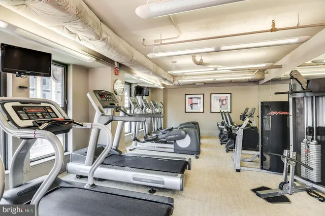 $1,900 | 777 7th Street Northwest, Unit 1003, Washington, DC 20001