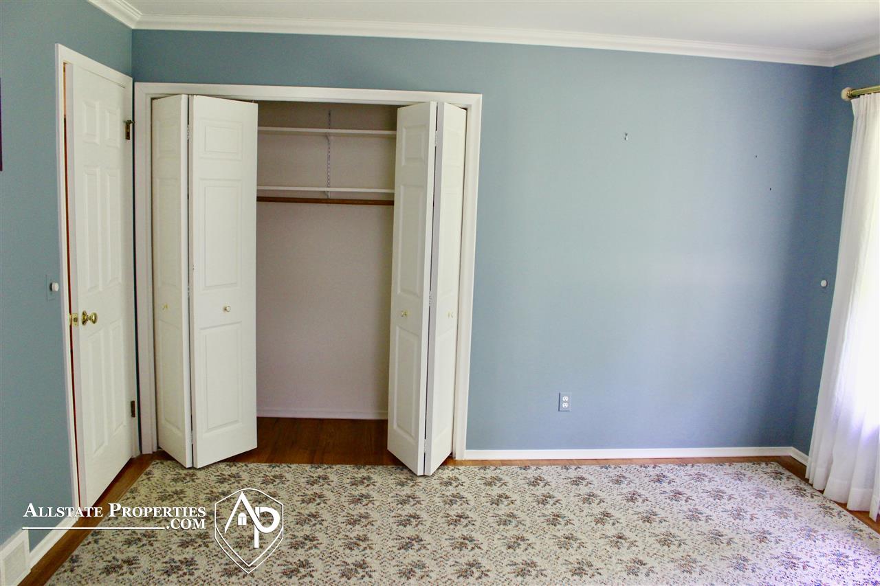 3133 East Frances Road Clio, MI 48420 - Photo 7 of 40 50013508-6.JPG