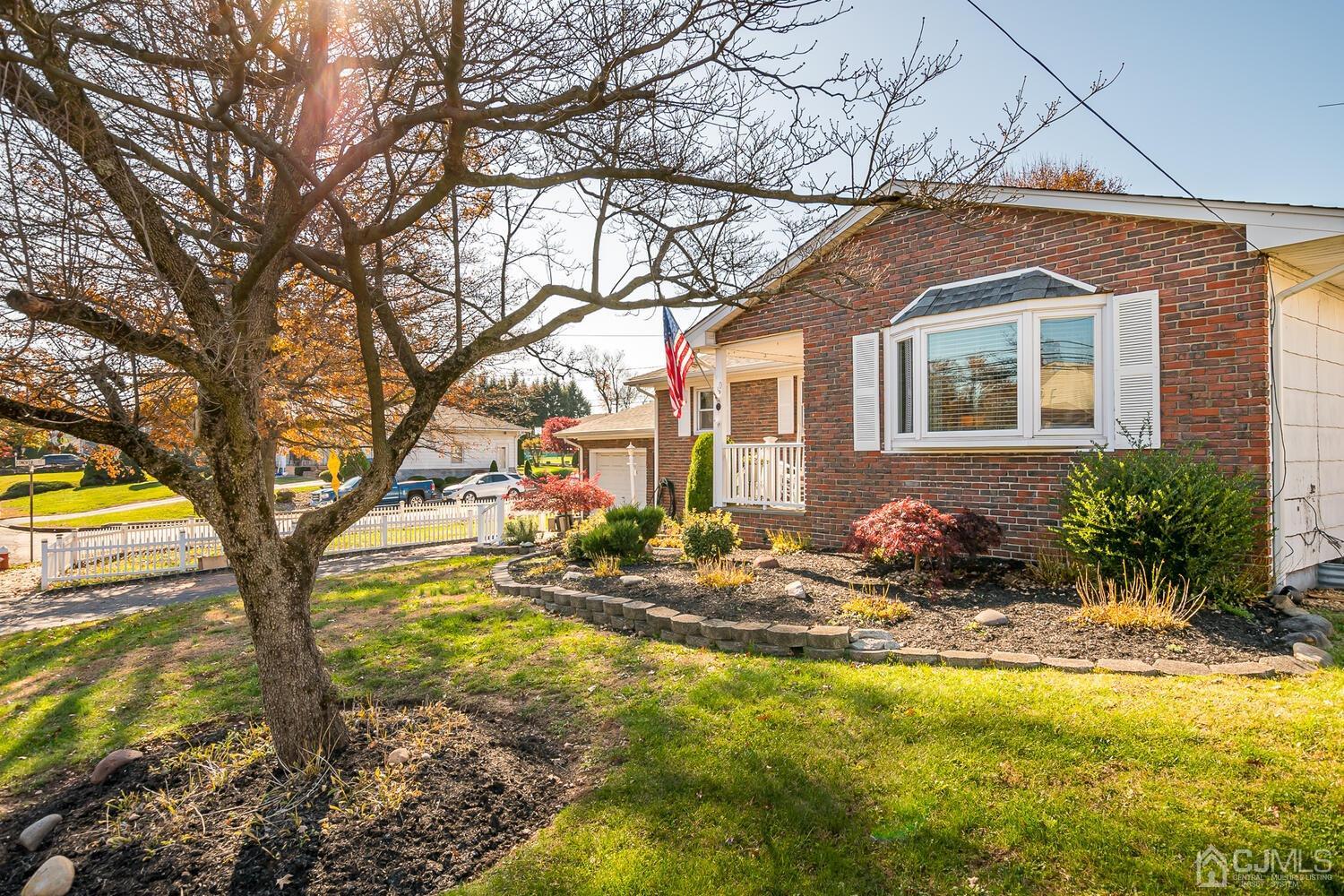50 Old Post Road Edison, NJ 08817 - Photo 3 of 39 a front view of house with yard