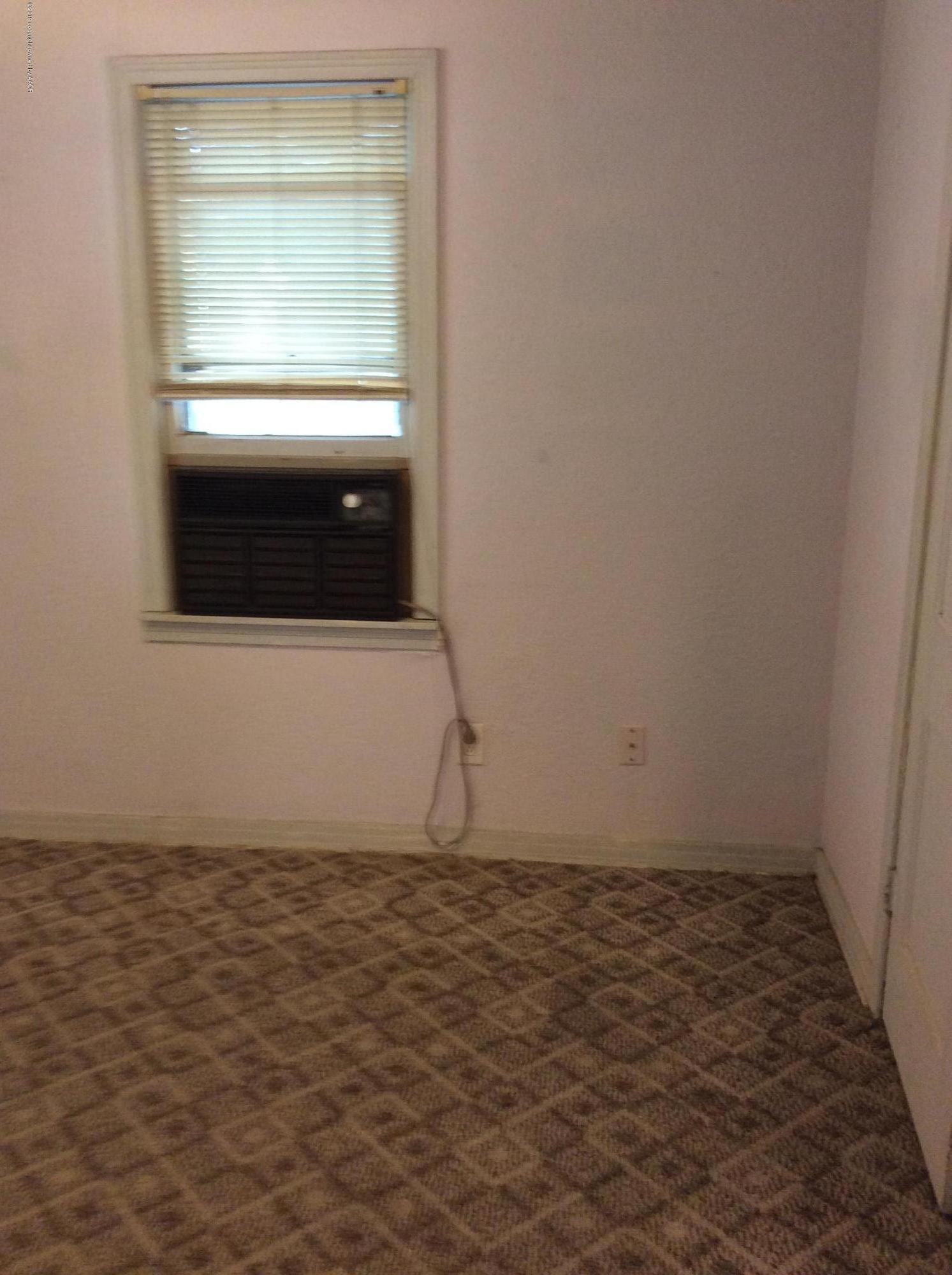 4103 Parker Street Amarillo, TX 79110 - Photo 16 of 17 Bedroom 2