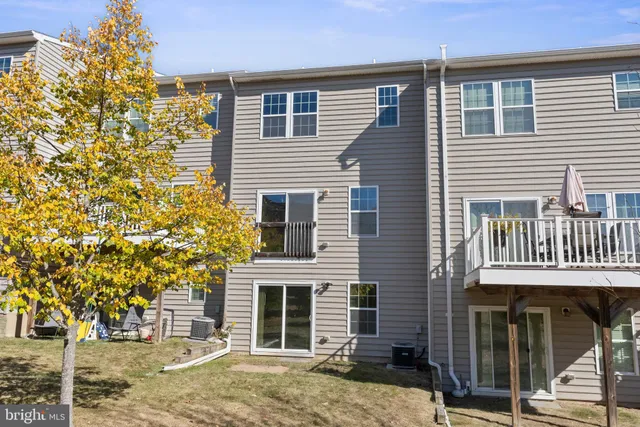 $2,850 | 407 Susan Circle, North Wales, PA 19454