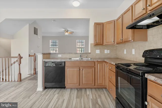 $2,850 | 407 Susan Circle, North Wales, PA 19454