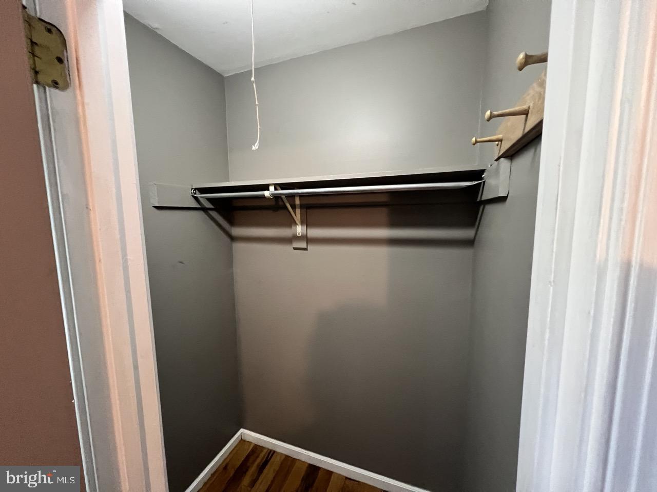 3502 Old Jones Road Dunkirk, MD 20754 - Photo 36 of 61 a close up of a close shower view