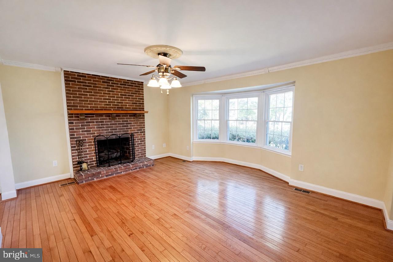 3502 Old Jones Road Dunkirk, MD 20754 - Photo 5 of 61