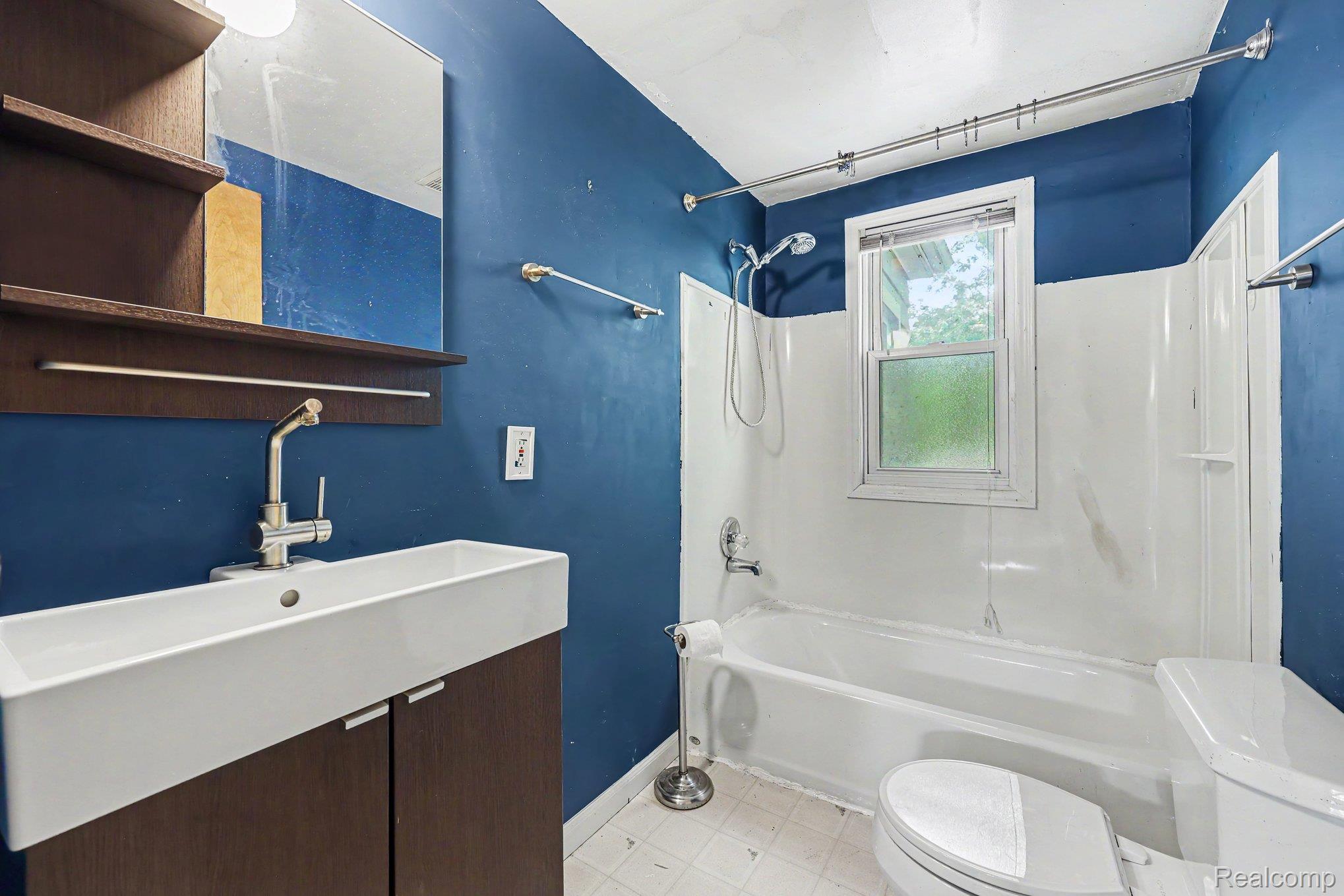 507 Brookside Road Ypsilanti, MI 48197 - Photo 17 of 57 018_file_1831.jpg