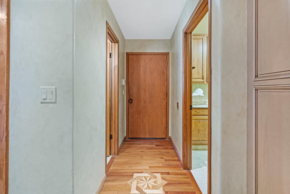 18383 Meadow Ridge Road Salinas, CA 93907 - Photo 28 of 90 Gallery Image 28