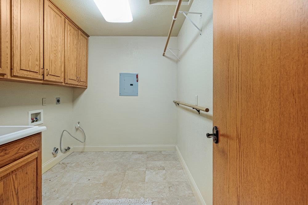18383 Meadow Ridge Road Salinas, CA 93907 - Photo 29 of 90 Gallery Image 29