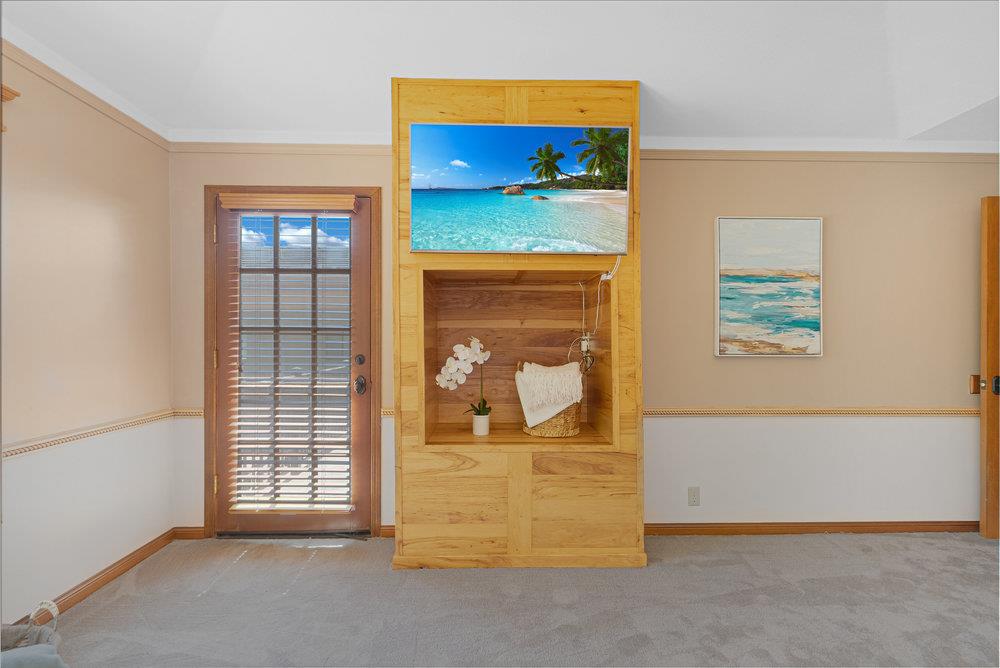 18383 Meadow Ridge Road Salinas, CA 93907 - Photo 49 of 90 Gallery Image 49