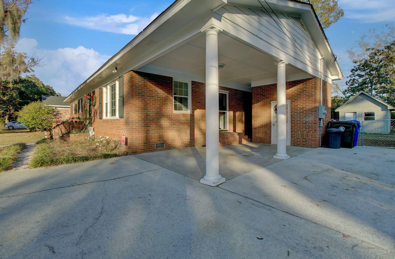 1582 Ingram Road Charleston, SC 29407 - Photo 4 of 39 4