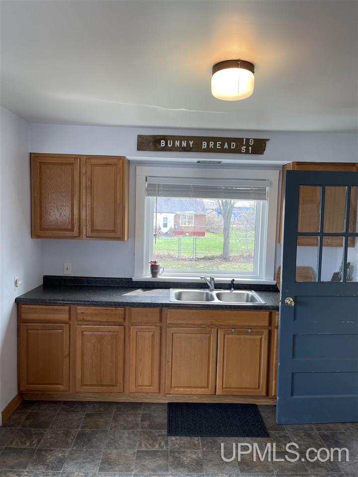 683 Cedar Street Ishpeming, MI 49849 - Photo 2 of 20