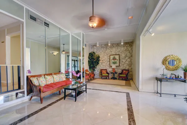 $3,650 | 5600 North Flagler Drive, Unit 2509, West Palm Beach, FL 33407