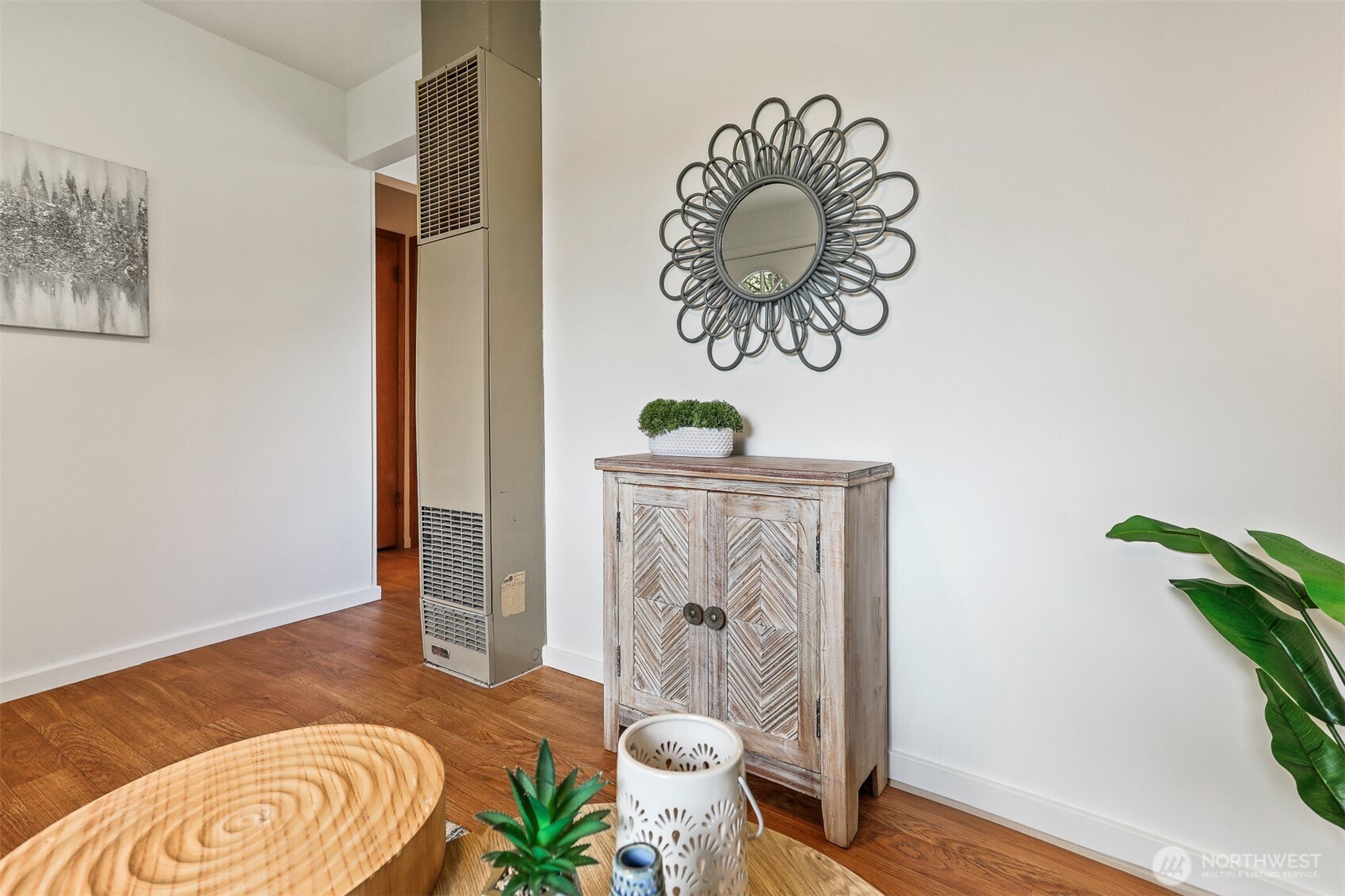 3514 Southwest 99th Street Seattle, WA 98126 - Photo 6 of 23 Gallery Image 6