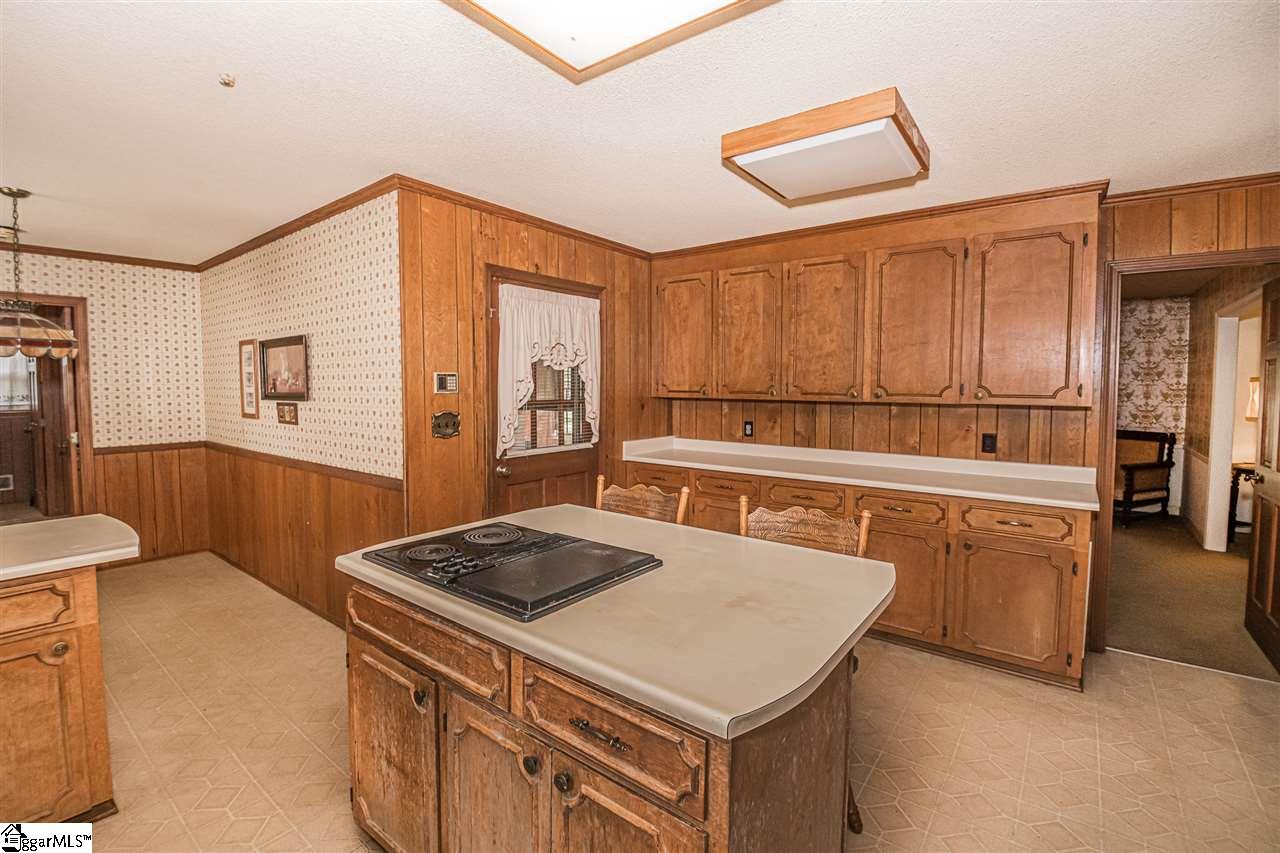 11704 Augusta Road Honea Path, SC 29654 - Photo 12 of 36